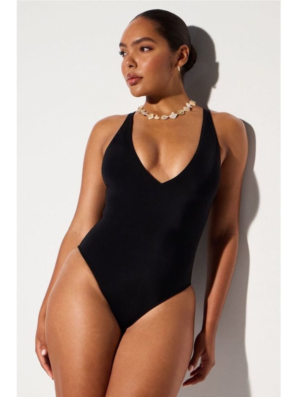 Yitty women's plus 3X black Shaping swim plunge one piece swimsuit NWT v-neck